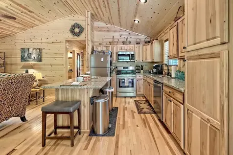 29 Carrolls Ridge Murphy NC 28906