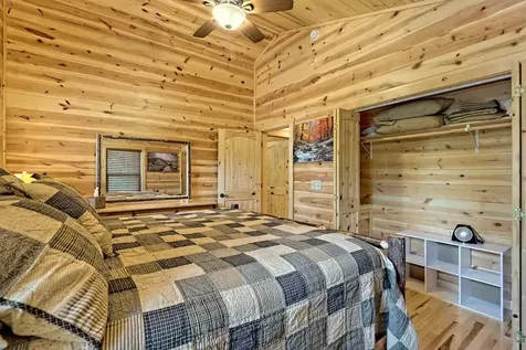 29 Carrolls Ridge Murphy NC 28906