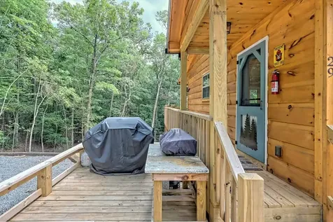 29 Carrolls Ridge Murphy NC 28906