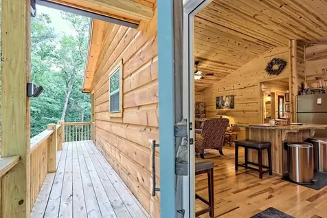 29 Carrolls Ridge Murphy NC 28906