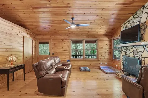 8 Stoney Brook Trail Hayesville NC 28904