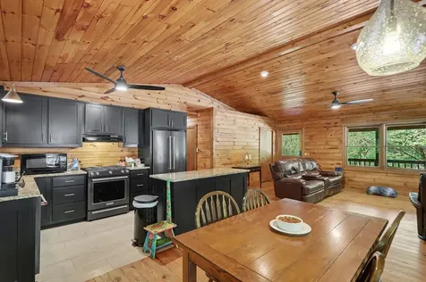 8 Stoney Brook Trail Hayesville NC 28904