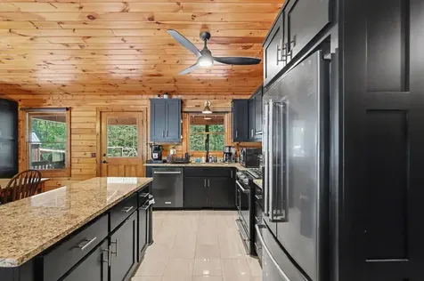 8 Stoney Brook Trail Hayesville NC 28904