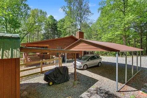 8 Stoney Brook Trail Hayesville NC 28904