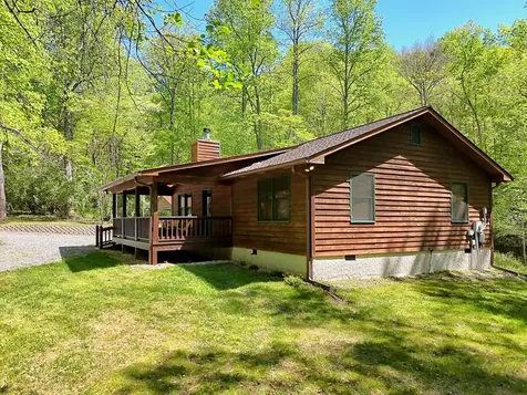 8 Stoney Brook Trail Hayesville NC 28904