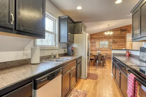 133 Underburg Lane Franklin NC 28734