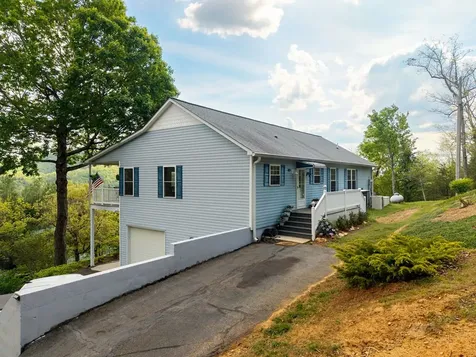 619 Pounding Mill Loop Hayesville NC 28904