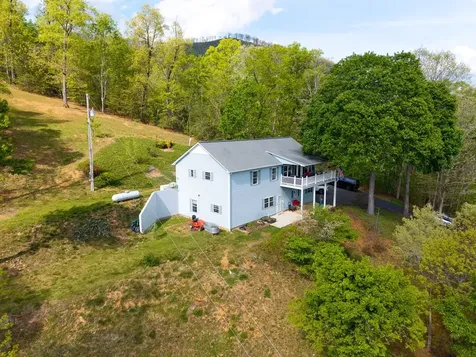619 Pounding Mill Loop Hayesville NC 28904