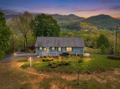 619 Pounding Mill Loop Hayesville NC 28904