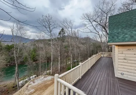 153 Betty Sue Deyton Road Robbinsville NC 28771