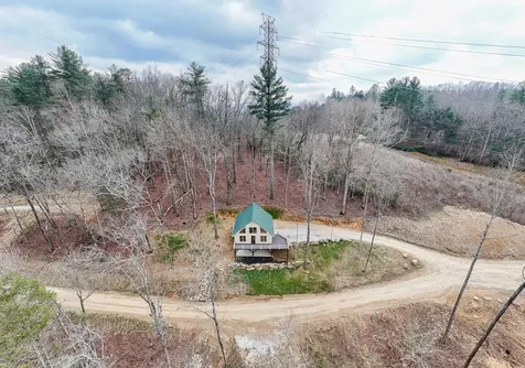 153 Betty Sue Deyton Road Robbinsville NC 28771