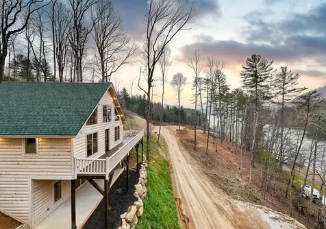 153 Betty Sue Deyton Road Robbinsville NC 28771