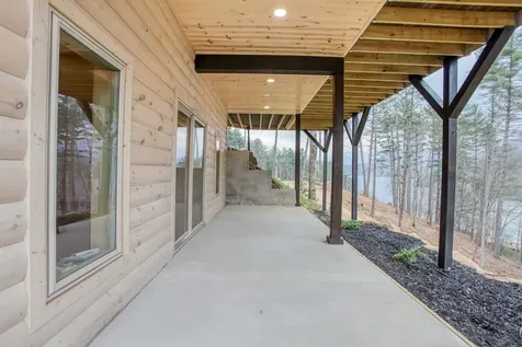 153 Betty Sue Deyton Road Robbinsville NC 28771