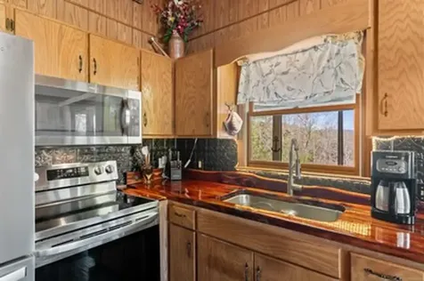 1227 Village Road Murphy NC 28906