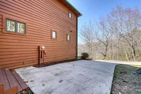 230 Smokin Ridge Hayesville NC 28904