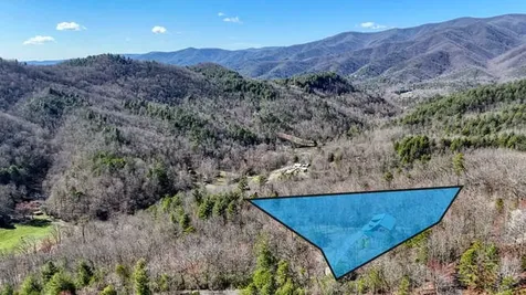 230 Smokin Ridge Hayesville NC 28904