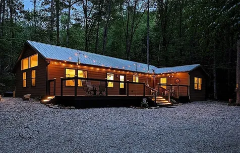 2052 Granny Squirrel Drive Andrews NC 28901