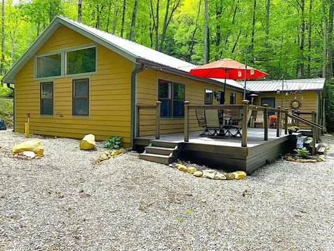 2052 Granny Squirrel Drive Andrews NC 28901