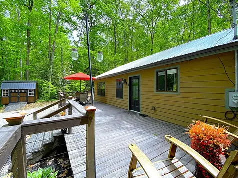 2052 Granny Squirrel Drive Andrews NC 28901