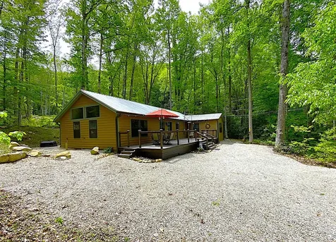 2052 Granny Squirrel Drive Andrews NC 28901