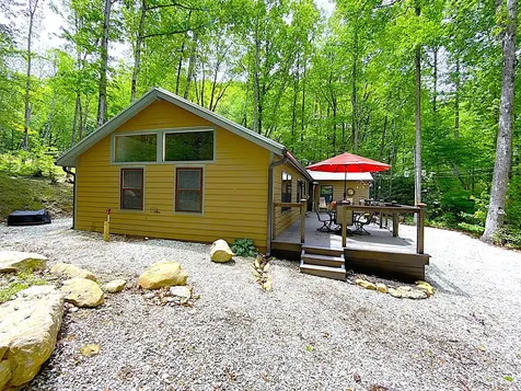 2052 Granny Squirrel Drive Andrews NC 28901