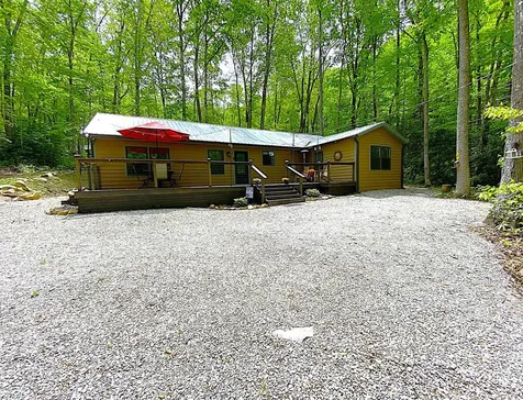 2052 Granny Squirrel Drive Andrews NC 28901