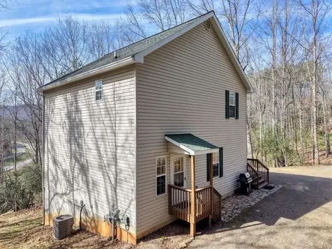 12192 W Us 64 Murphy NC 28906
