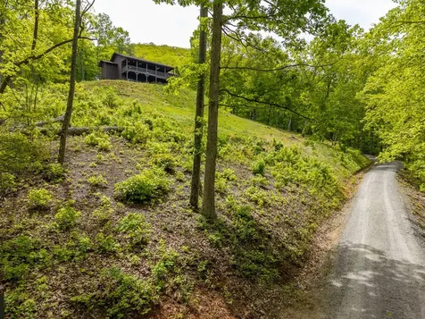 445 Tranquil Cove Road Murphy NC 28906