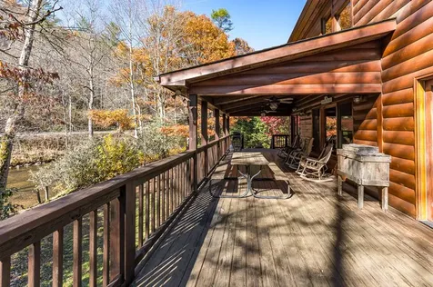 165 Riverview Drive Robbinsville NC 28771