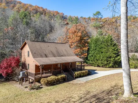 165 Riverview Drive Robbinsville NC 28771