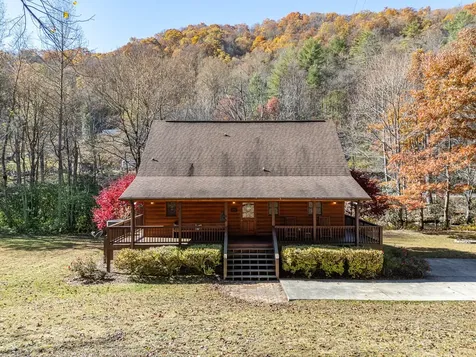 165 Riverview Drive Robbinsville NC 28771