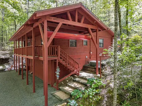 421 Sleepy Hollow Murphy NC 28906