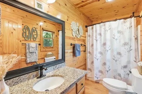 1055 Carolina Fox Circle Murphy NC 28906