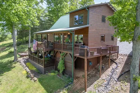 1055 Carolina Fox Circle Murphy NC 28906