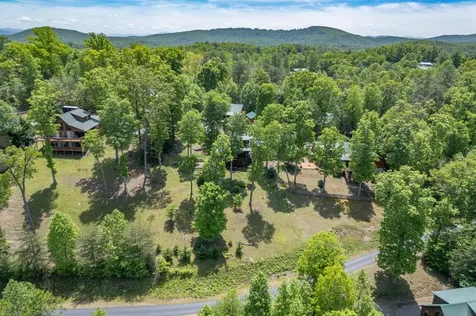 1055 Carolina Fox Circle Murphy NC 28906