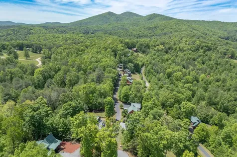 1055 Carolina Fox Circle Murphy NC 28906