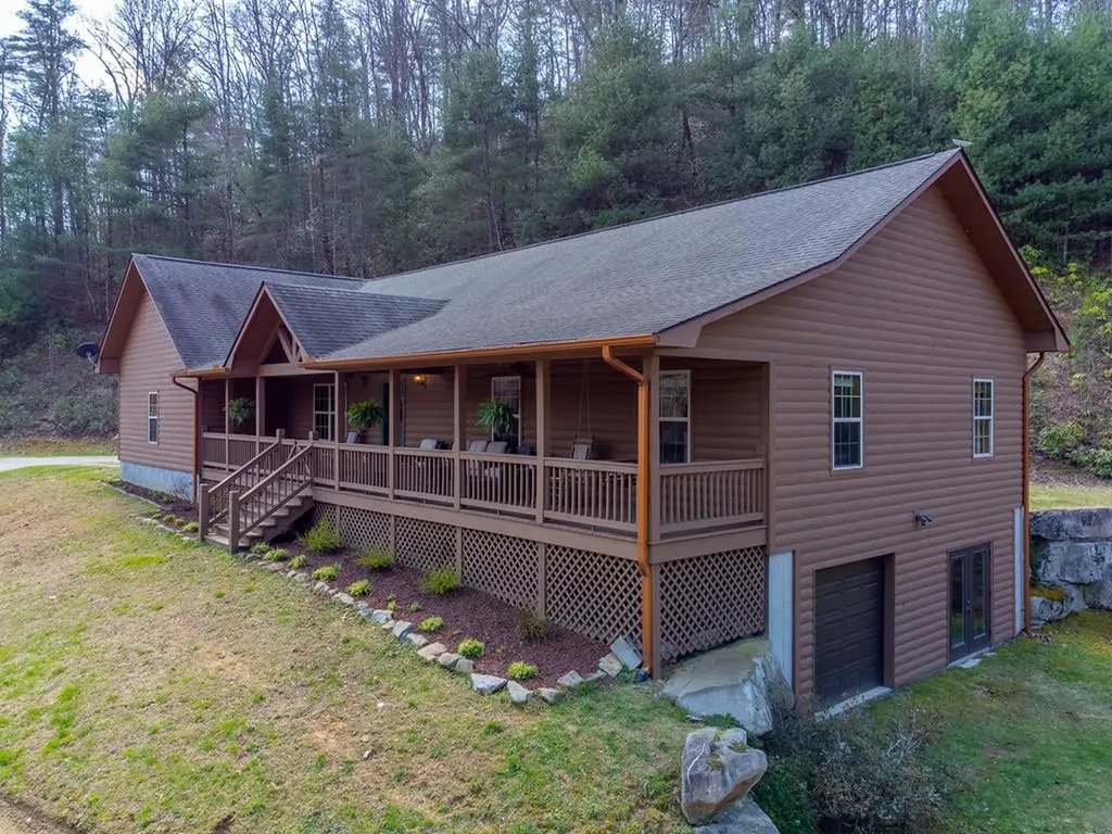 1960 Atoah Road Robbinsville NC 28771