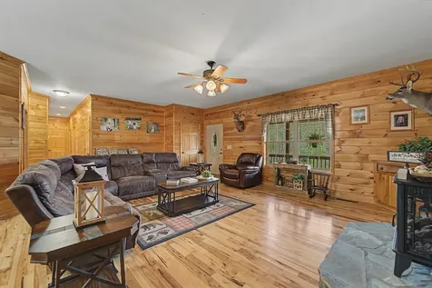 1960 Atoah Road Robbinsville NC 28771