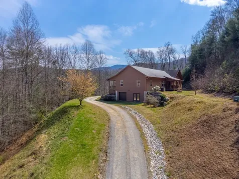 1960 Atoah Road Robbinsville NC 28771