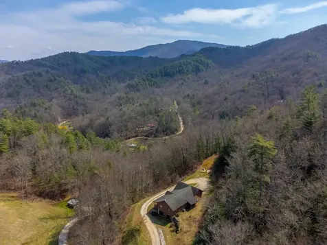 1960 Atoah Road Robbinsville NC 28771
