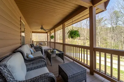 1960 Atoah Road Robbinsville NC 28771