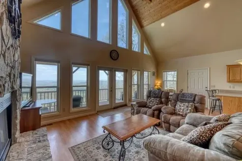 520 Sahkanaga Drive Murphy NC 28906