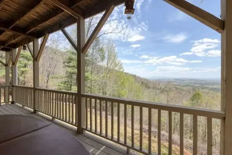 520 Sahkanaga Drive Murphy NC 28906