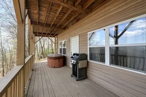 520 Sahkanaga Drive Murphy NC 28906