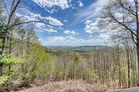 520 Sahkanaga Drive Murphy NC 28906