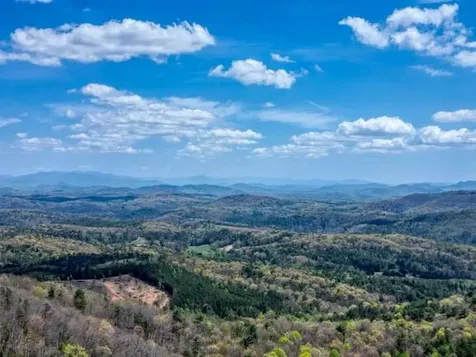 520 Sahkanaga Drive Murphy NC 28906