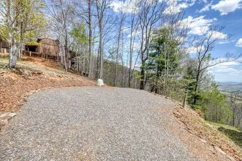 520 Sahkanaga Drive Murphy NC 28906