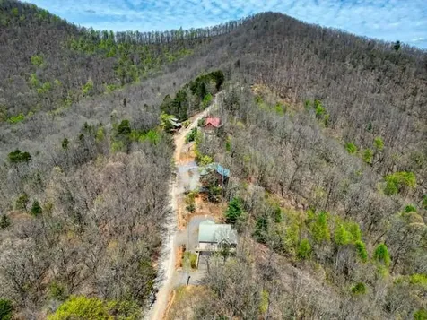 520 Sahkanaga Drive Murphy NC 28906