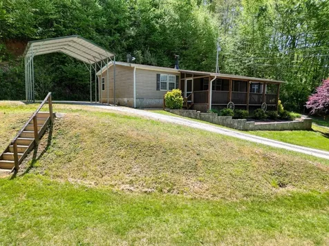 830 Canyon Road Marble NC 28905