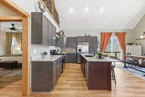 784 Sneaking Creek Hayesville NC 28904